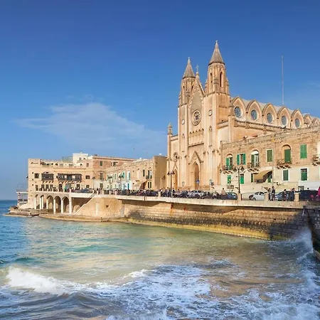 Charles Home, Cozy, Prime Spot, Near Seafront * Sliema